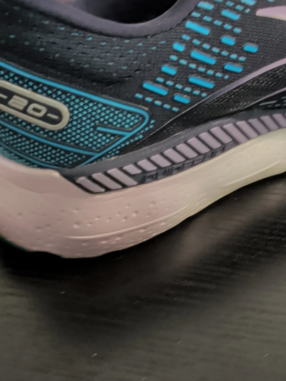 Brooks glycerin gts